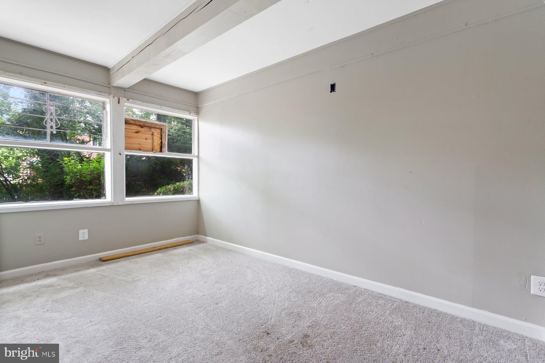 RIGGS HILL - Residential