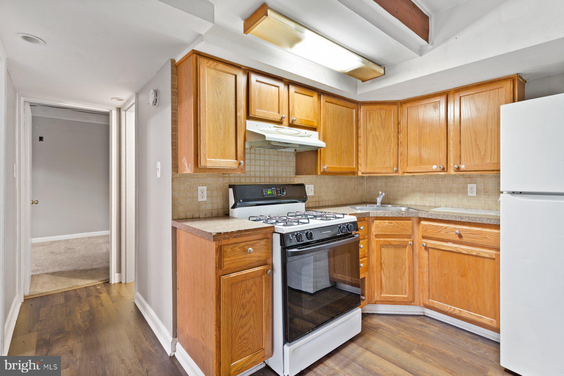 RIGGS HILL - Residential