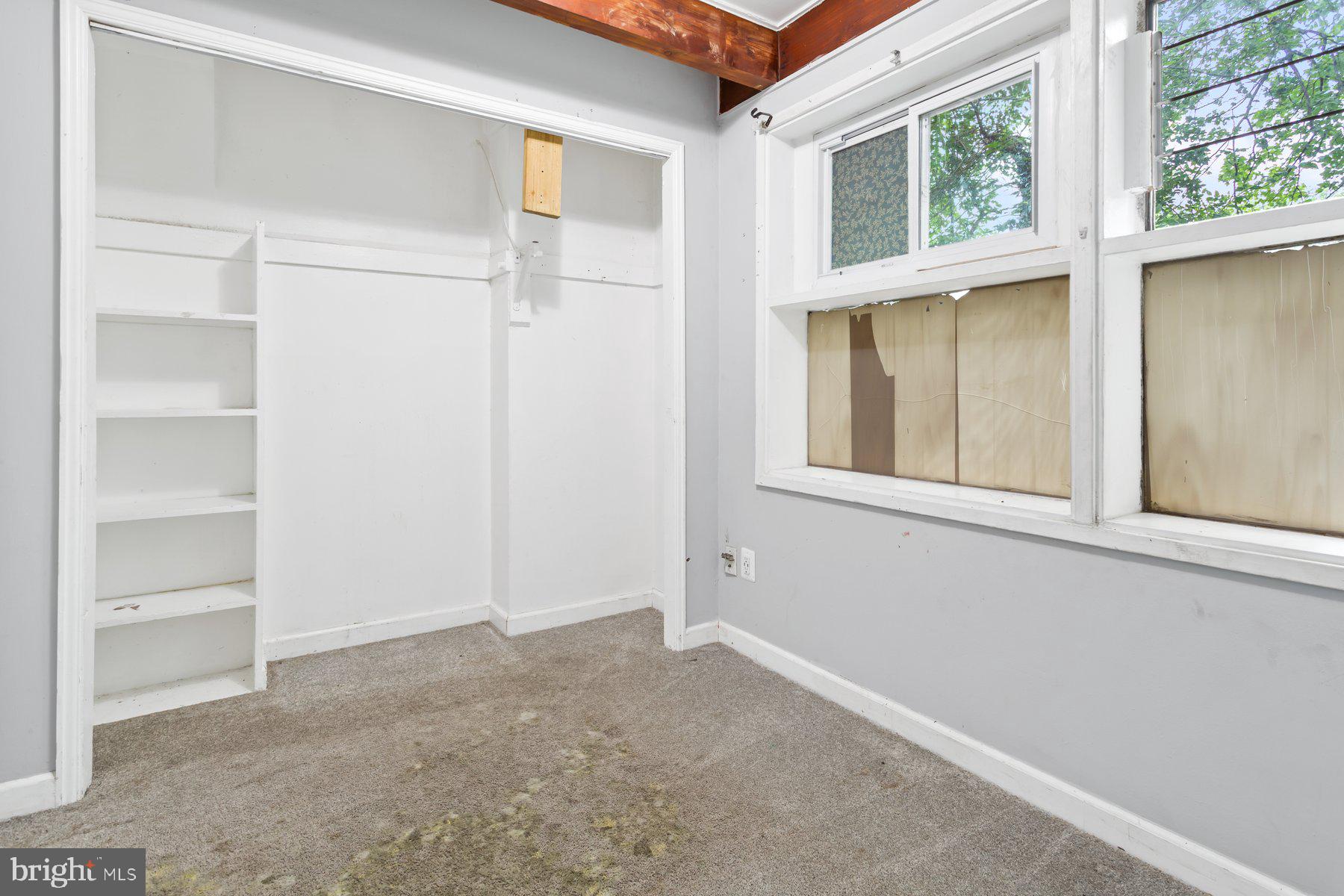 RIGGS HILL - Residential