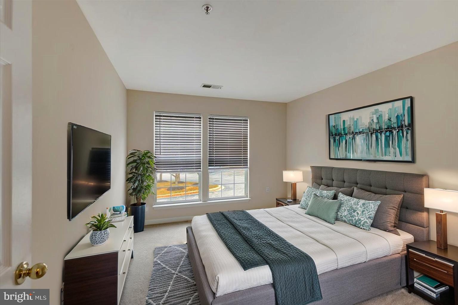 SILVERBROOK WOOD - Residential