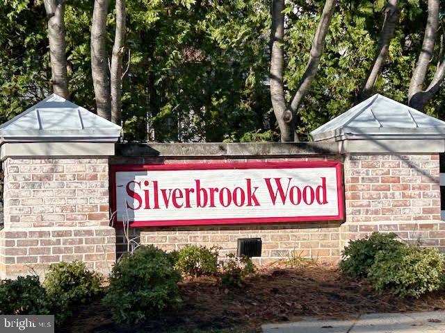 SILVERBROOK WOOD - Residential