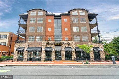 Photo of 113 E Main Street #303, NEWARK, DE 19711 (MLS # DENC2082354)