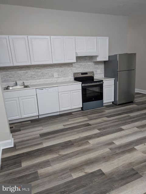 307A W EVESHAM AVENUE MAGNOLIA NJ 08049