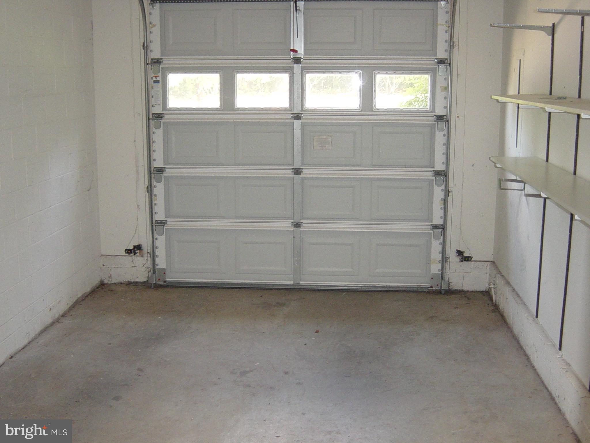 STRAFFAN - Residential Lease