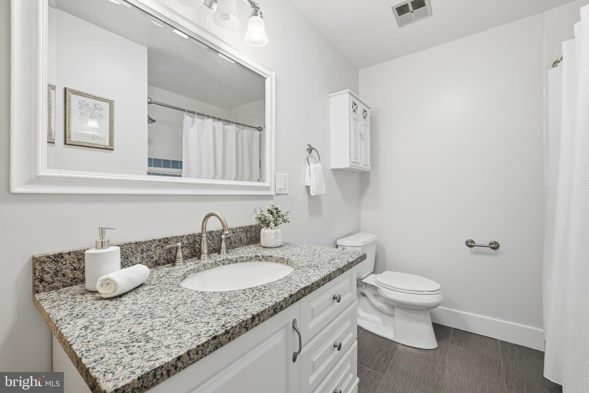 DARNESTOWN OUTSIDE - Residential