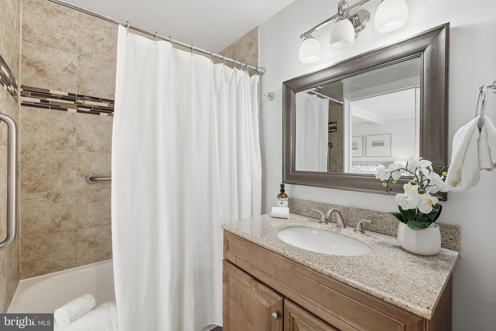 DARNESTOWN OUTSIDE - Residential