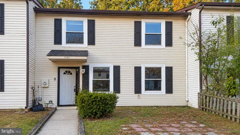 MLS: NJCD2129030