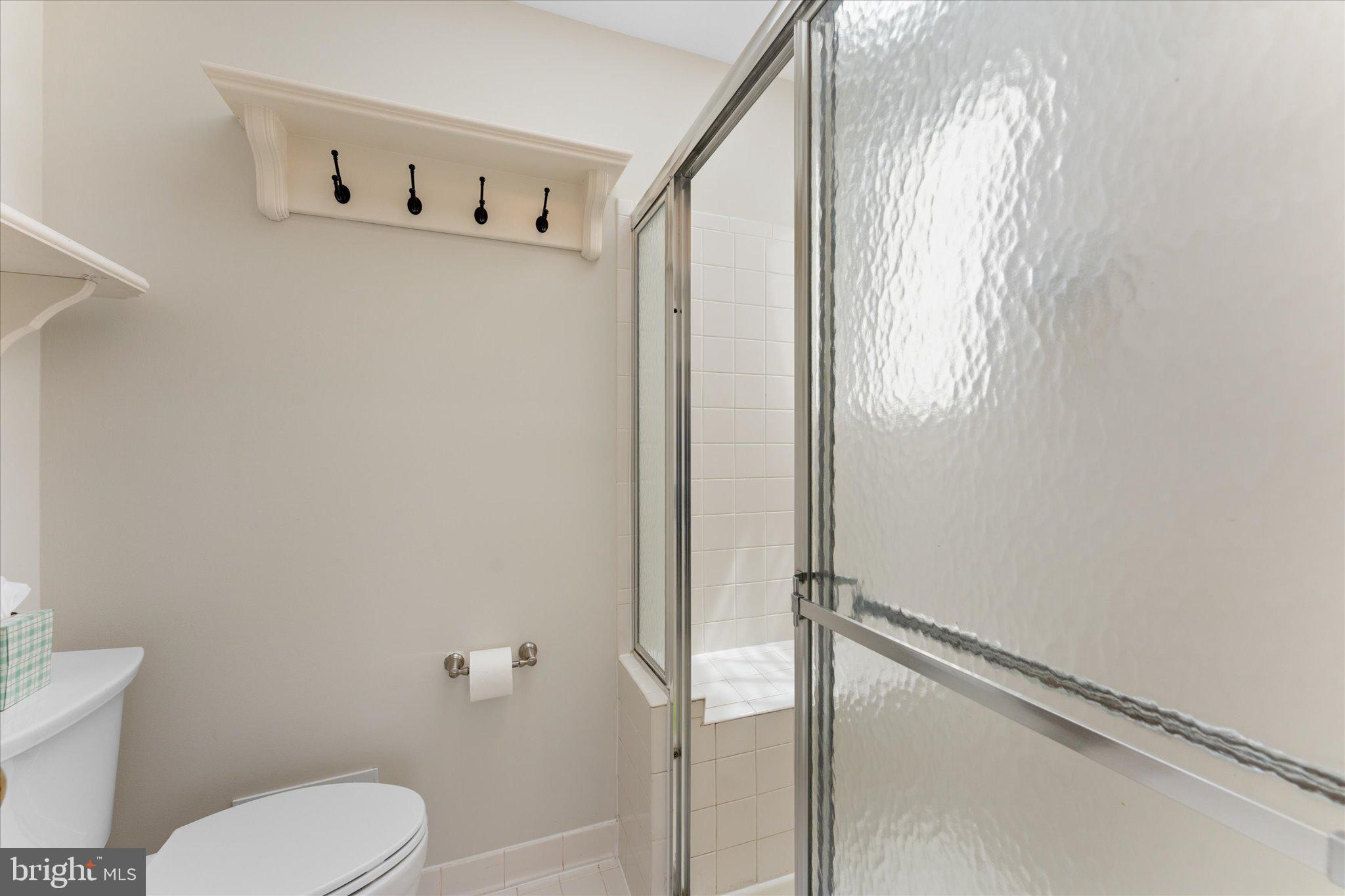 ASHBURN VILLAGE - Residential