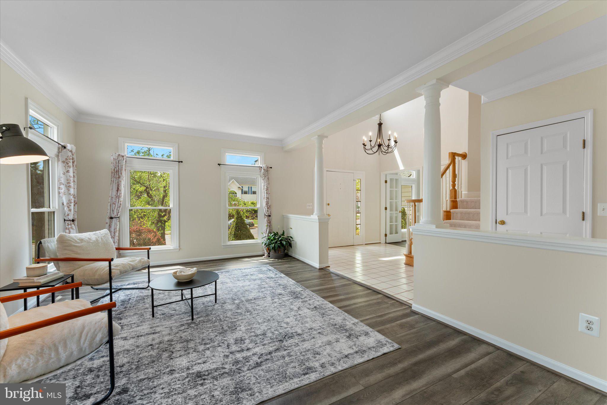 ASHBURN VILLAGE - Residential