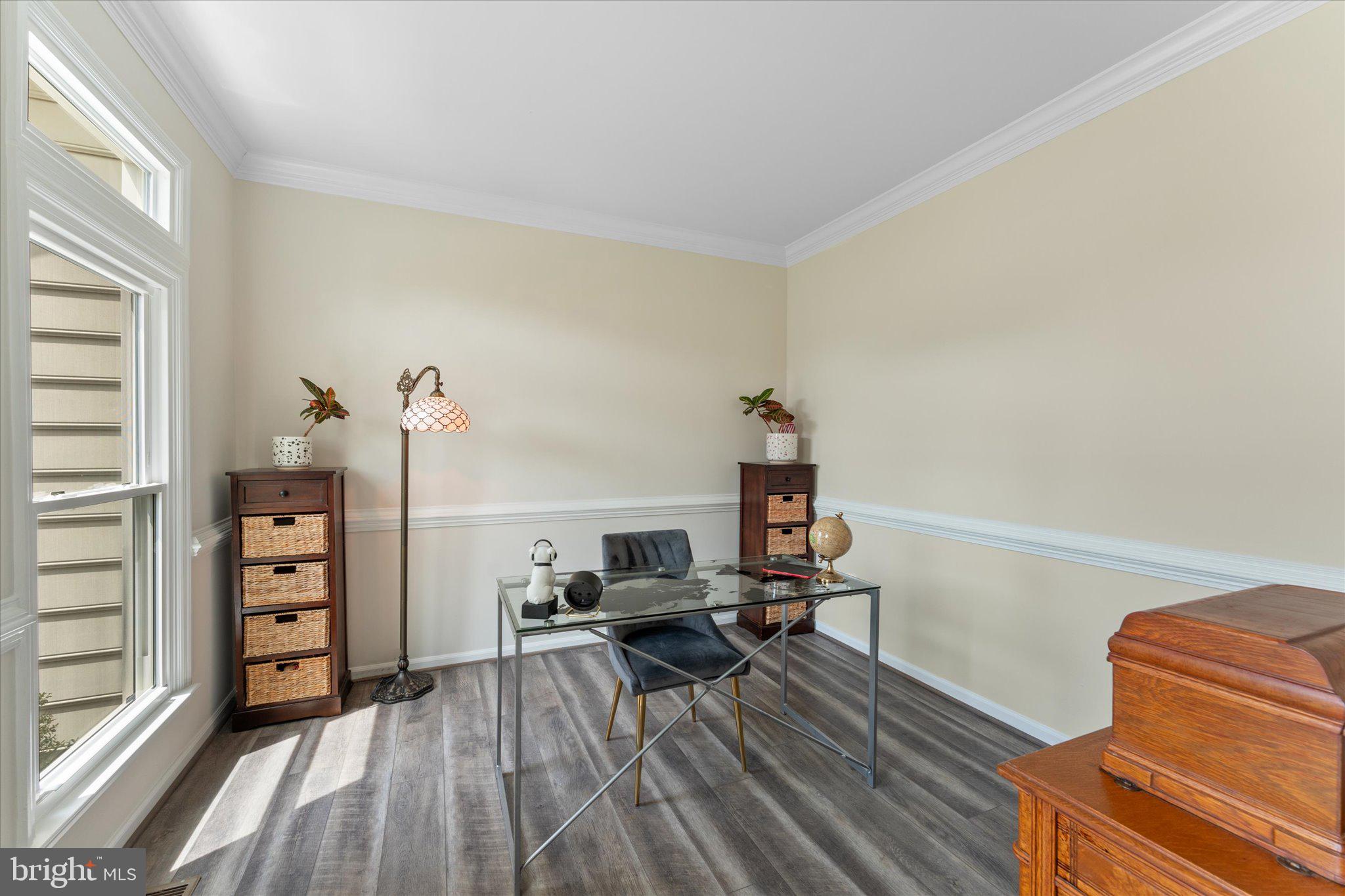 ASHBURN VILLAGE - Residential