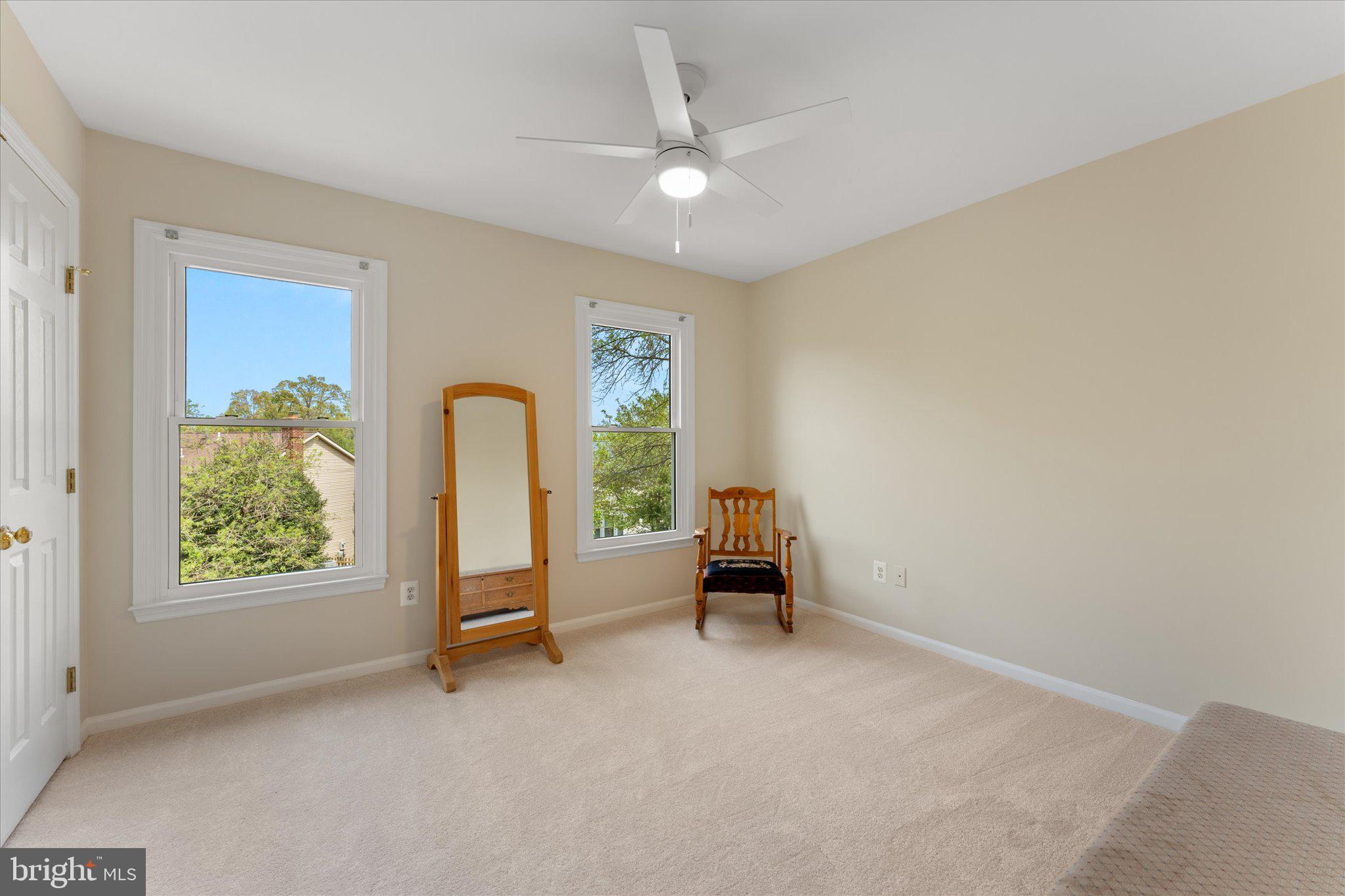 ASHBURN VILLAGE - Residential