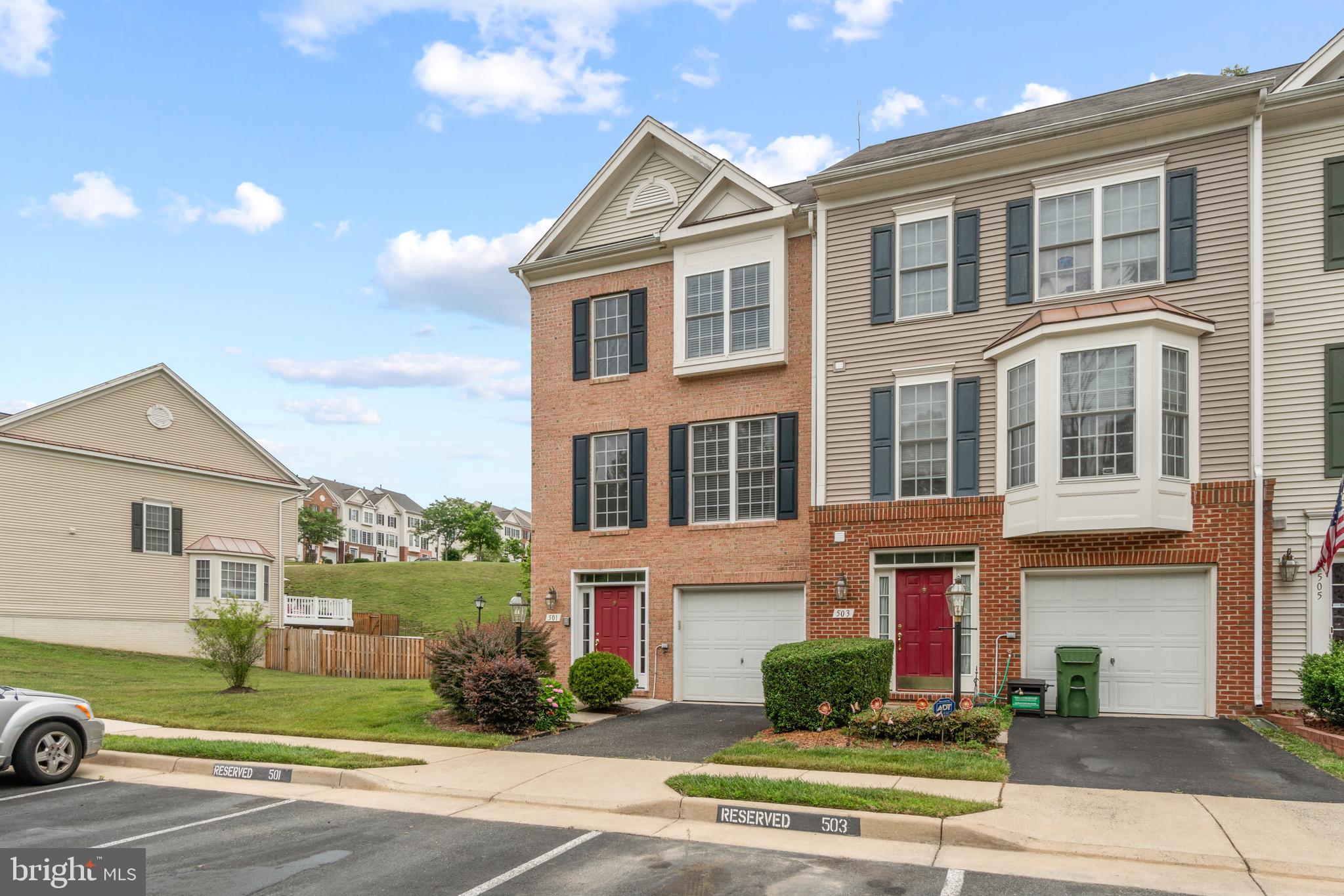 AZALEA WOODS - Residential