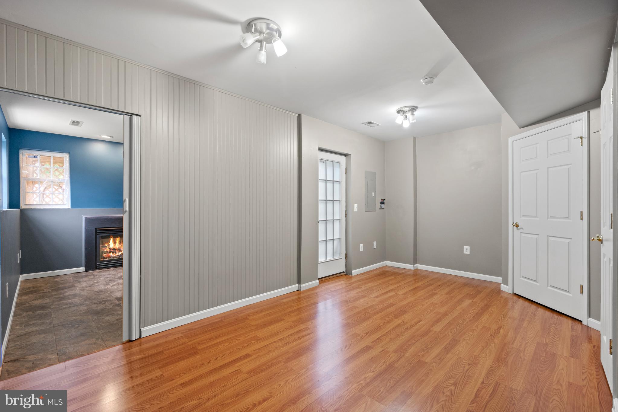 AZALEA WOODS - Residential