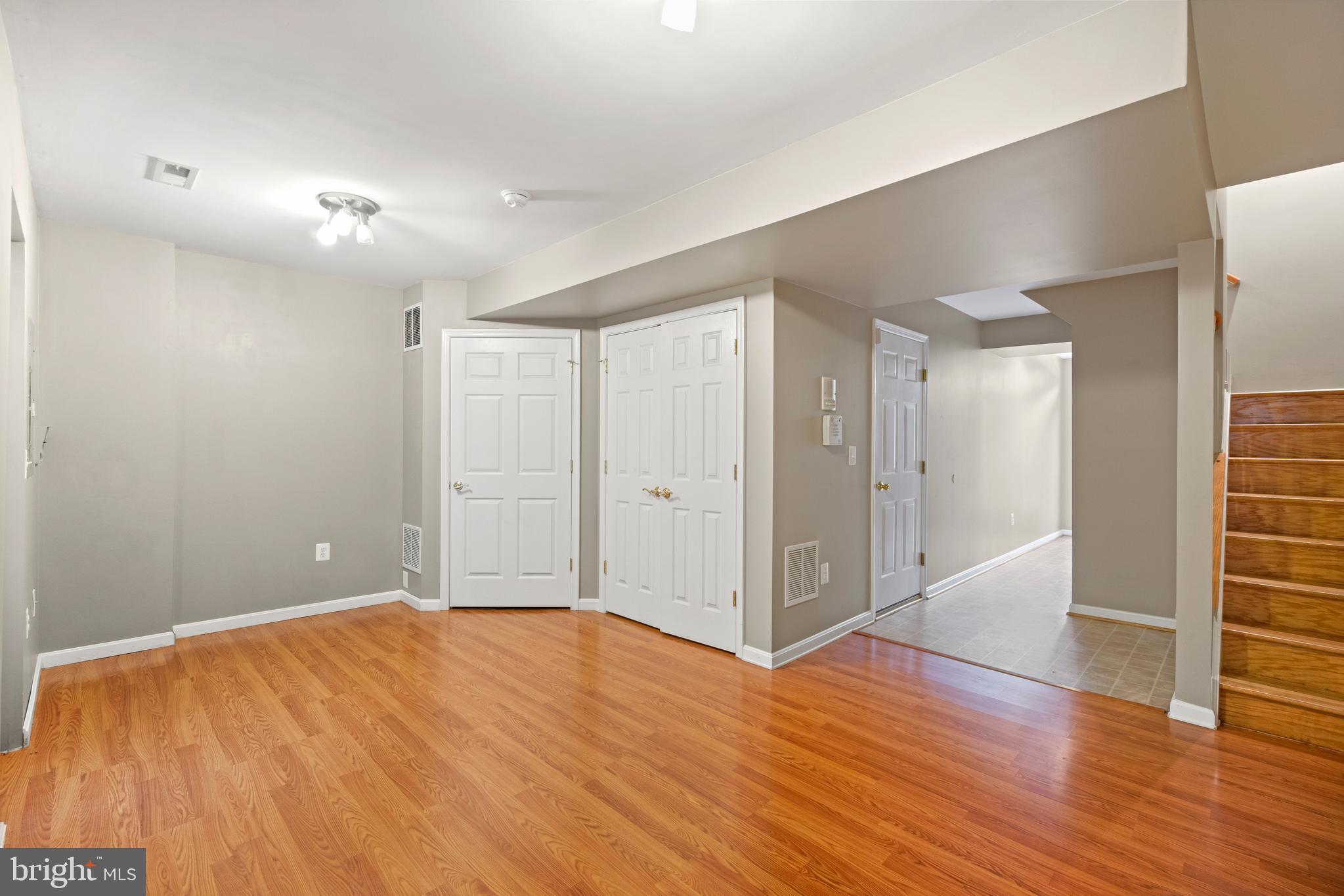 AZALEA WOODS - Residential