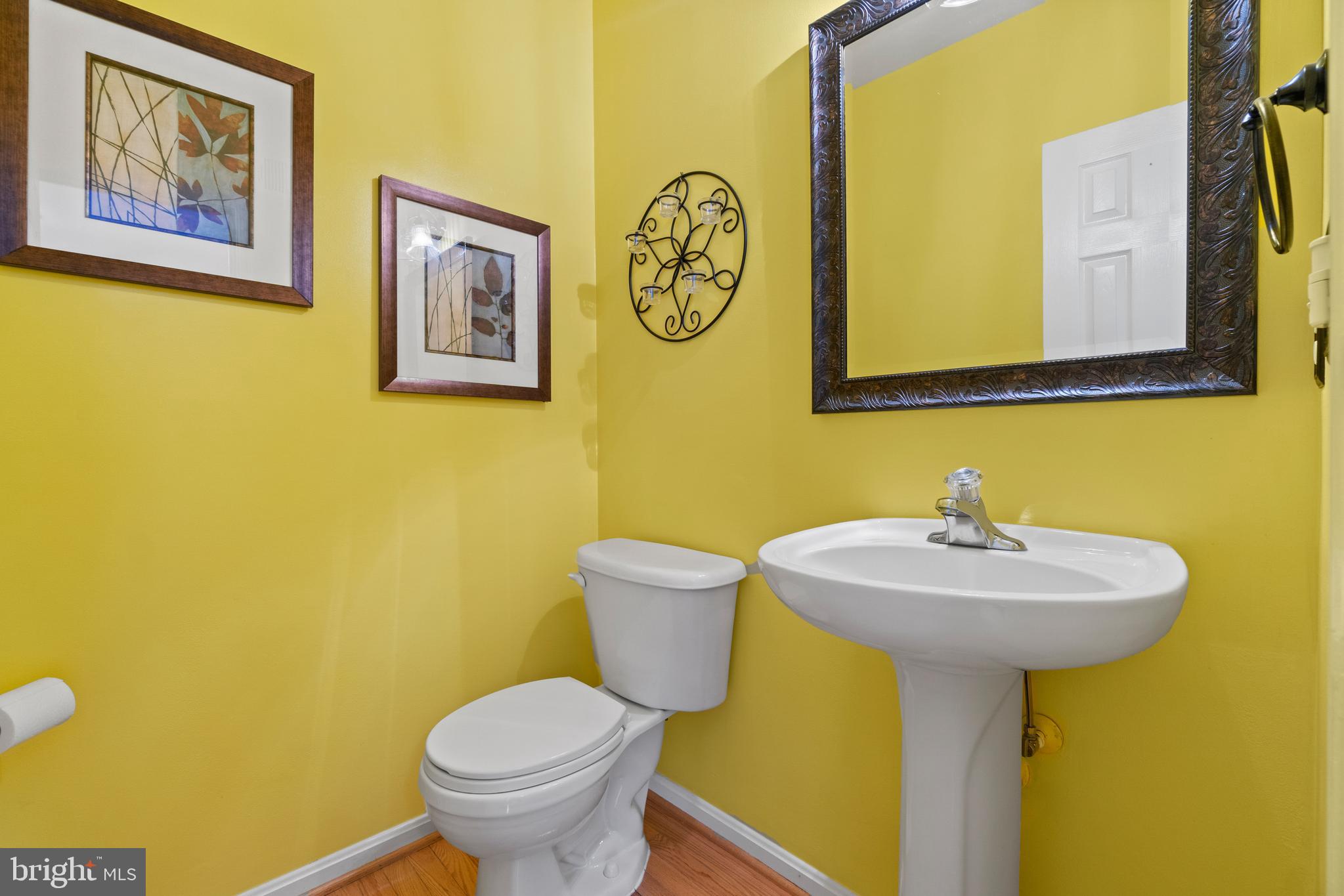 AZALEA WOODS - Residential