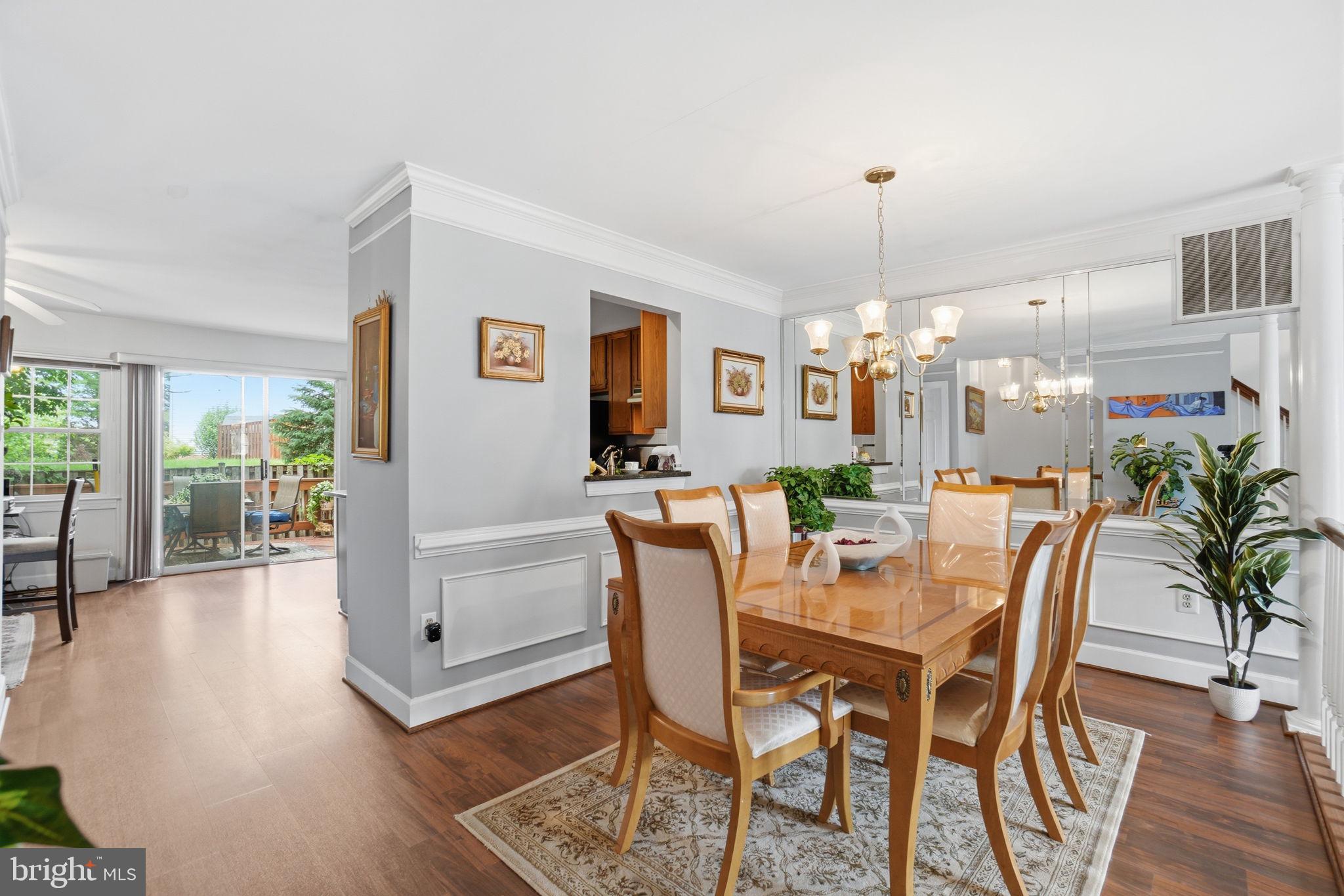 7712 BAIRD COURT