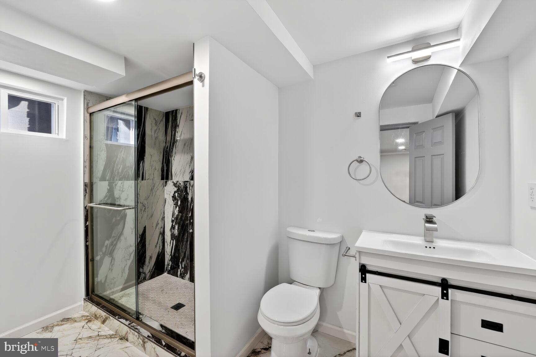 OAK KNOLL - Residential