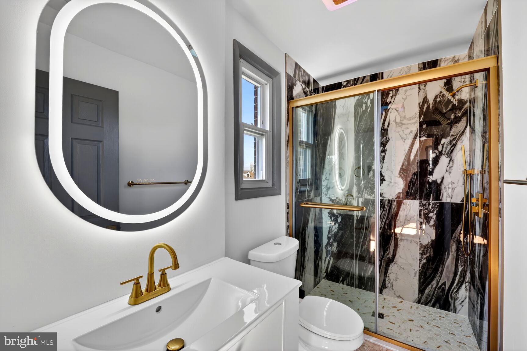 OAK KNOLL - Residential