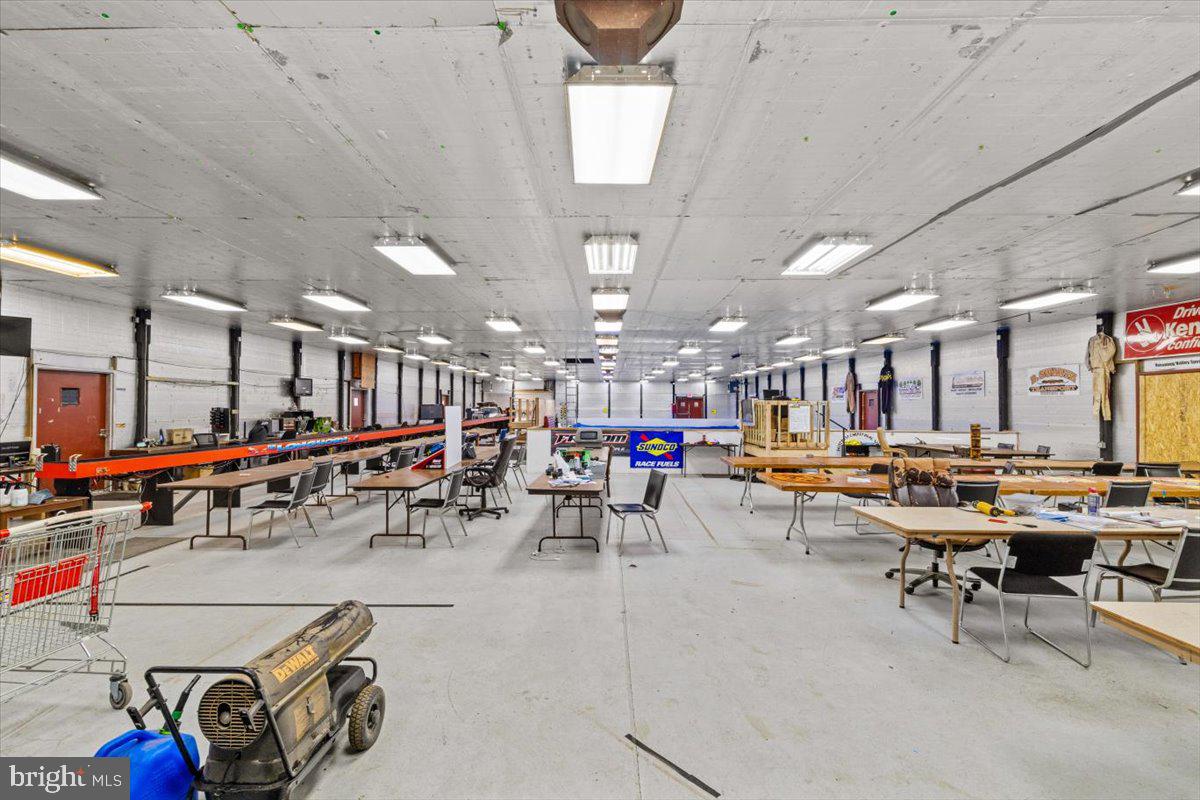 MAHONING VALLEY - Commercial Sale