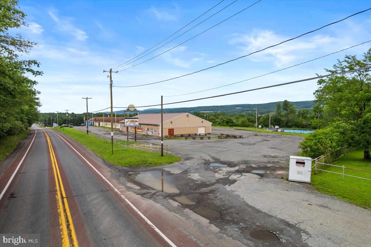 MAHONING VALLEY - Commercial Sale