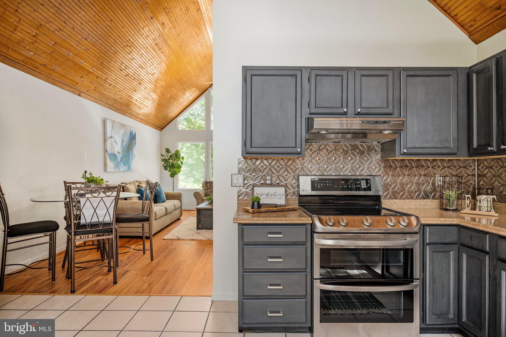 LAKE OF THE WOODS - Residential