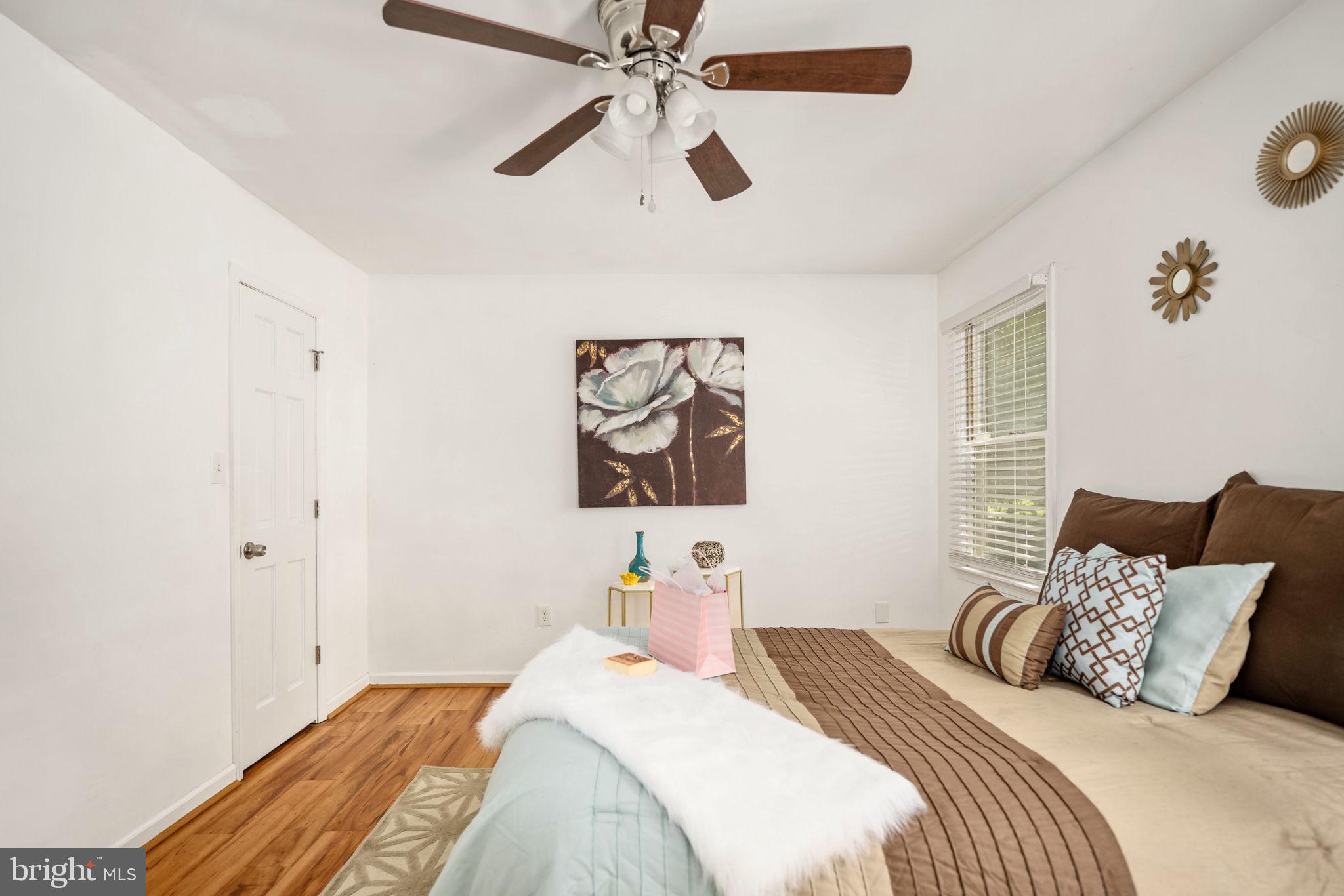 LAKE OF THE WOODS - Residential