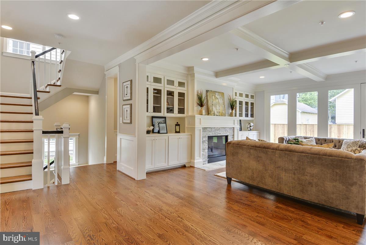 WEST CHEVY CHASE HEIGHTS - Residential Lease