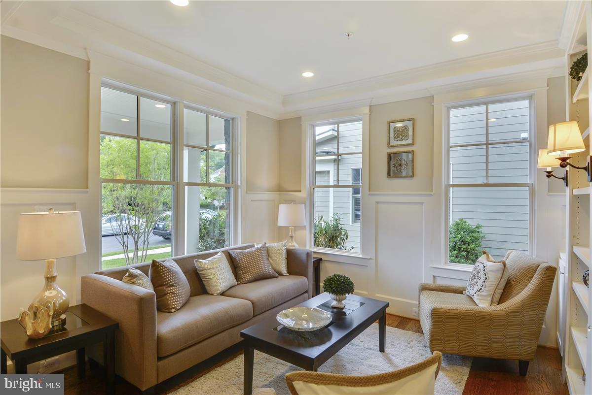 WEST CHEVY CHASE HEIGHTS - Residential Lease