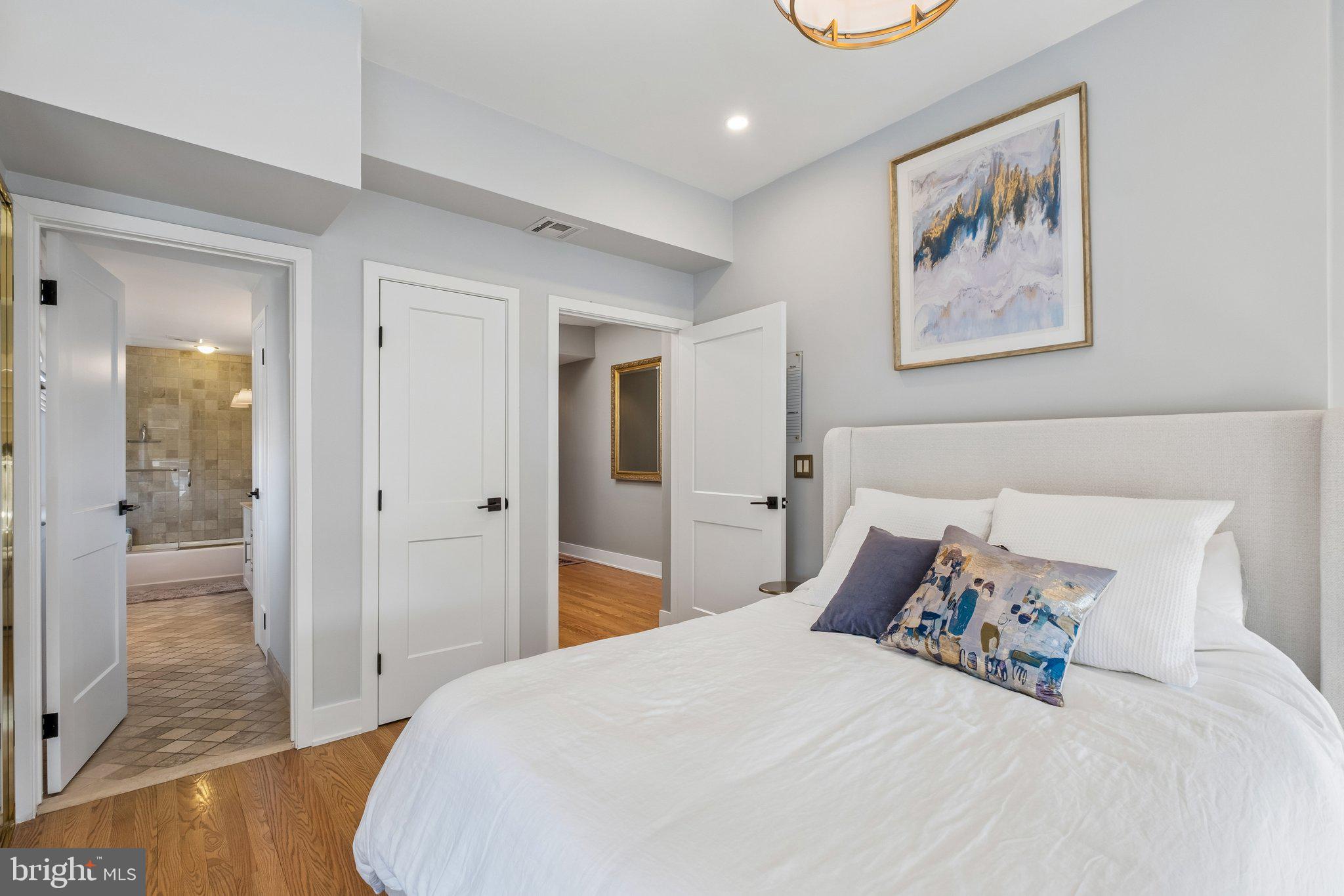 BELLA VISTA - Residential