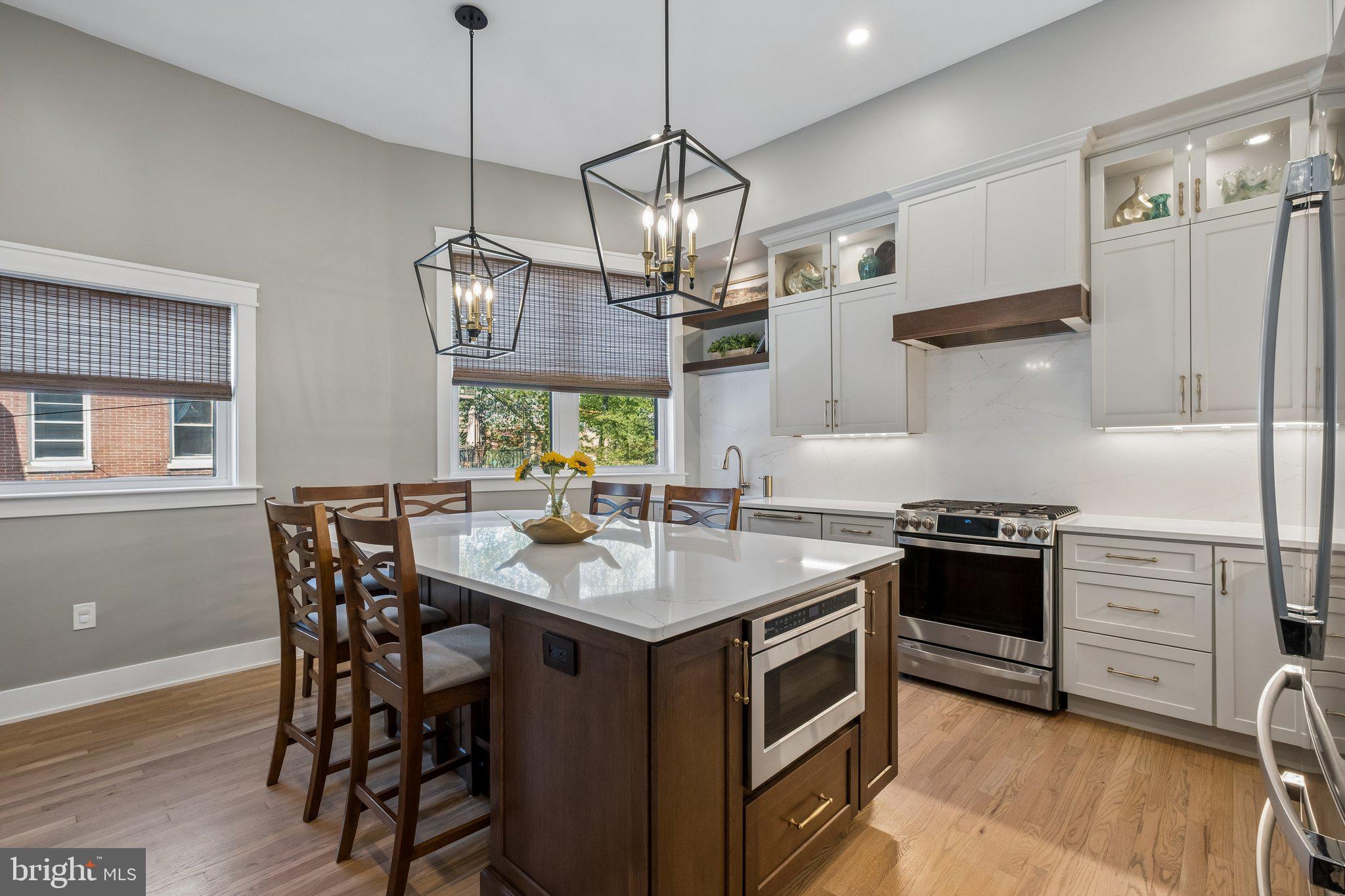BELLA VISTA - Residential