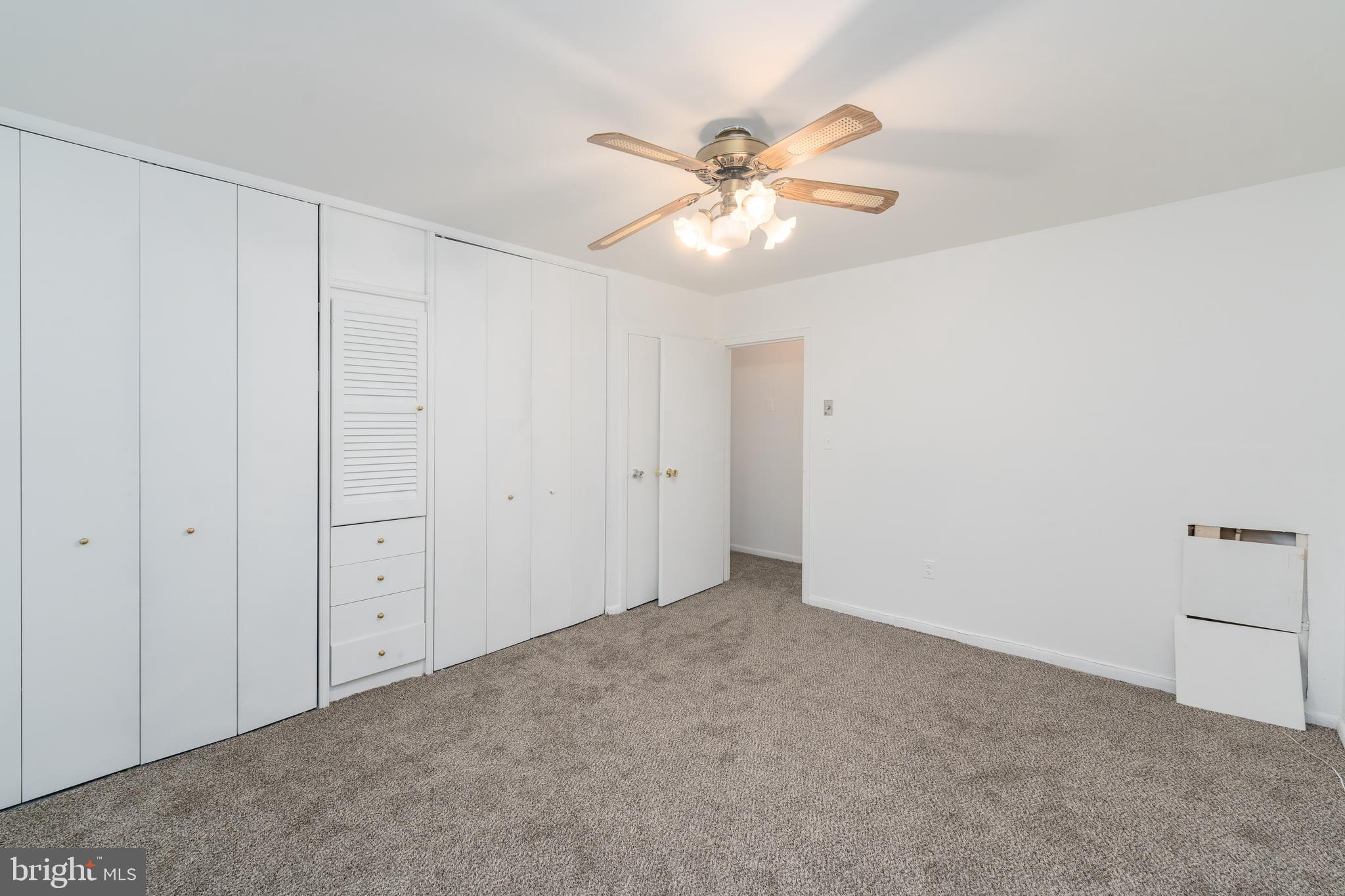 PIKESVILLE - Residential