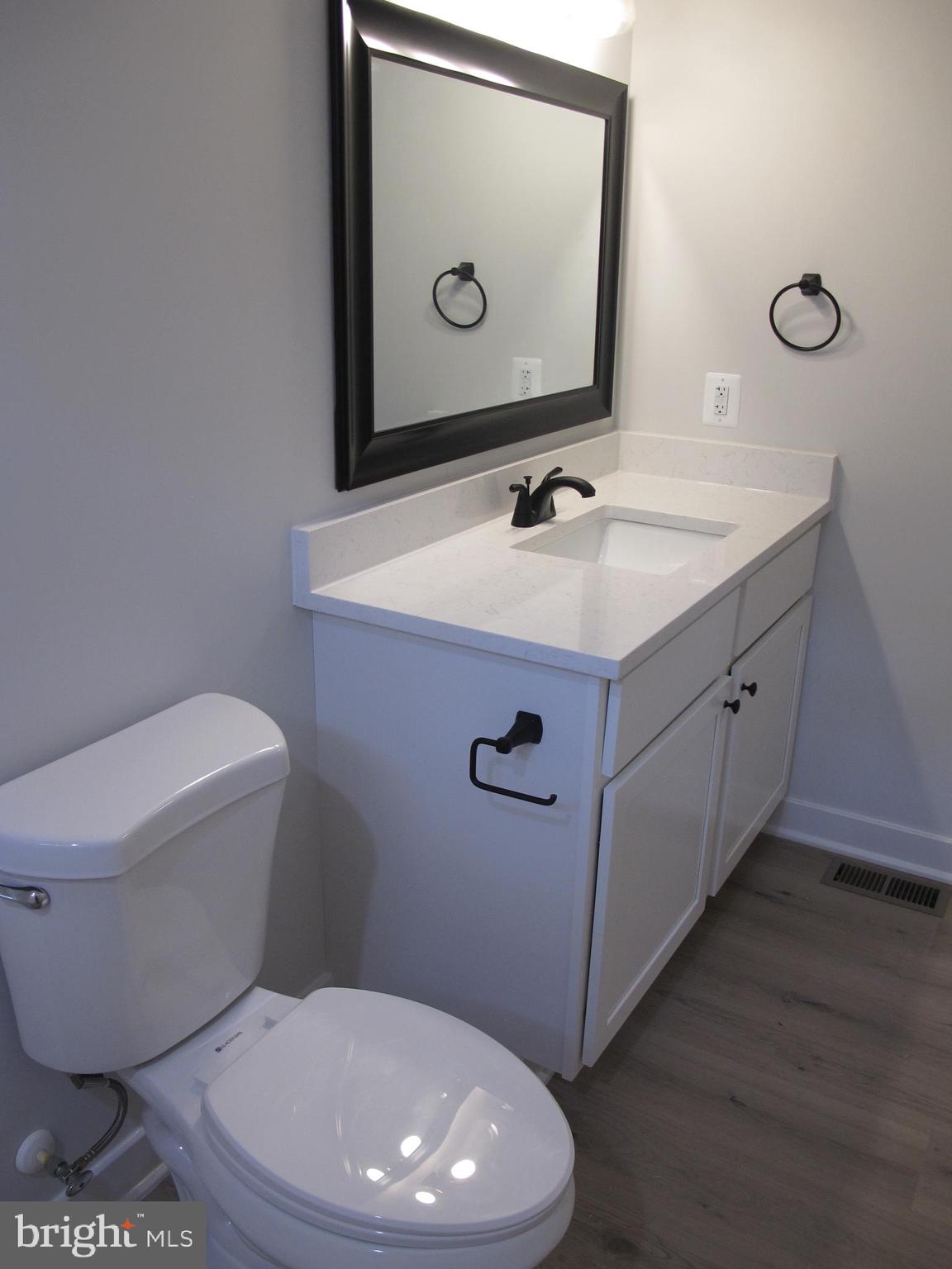 CLASSIC SHORES - Residential