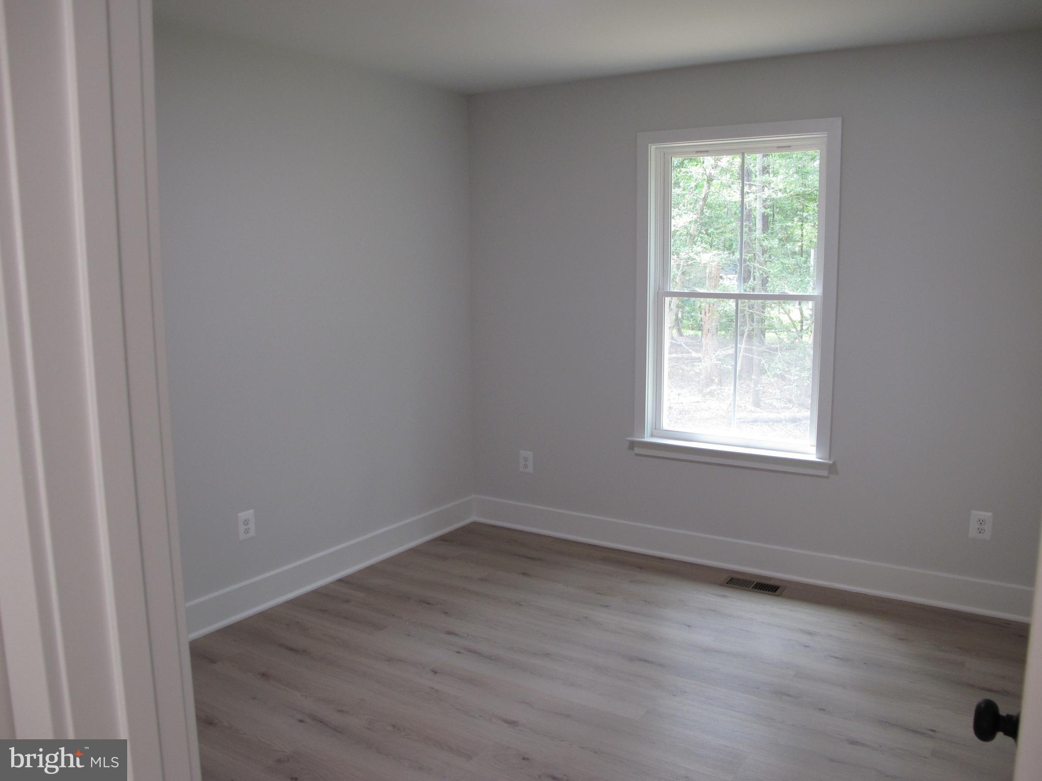 CLASSIC SHORES - Residential