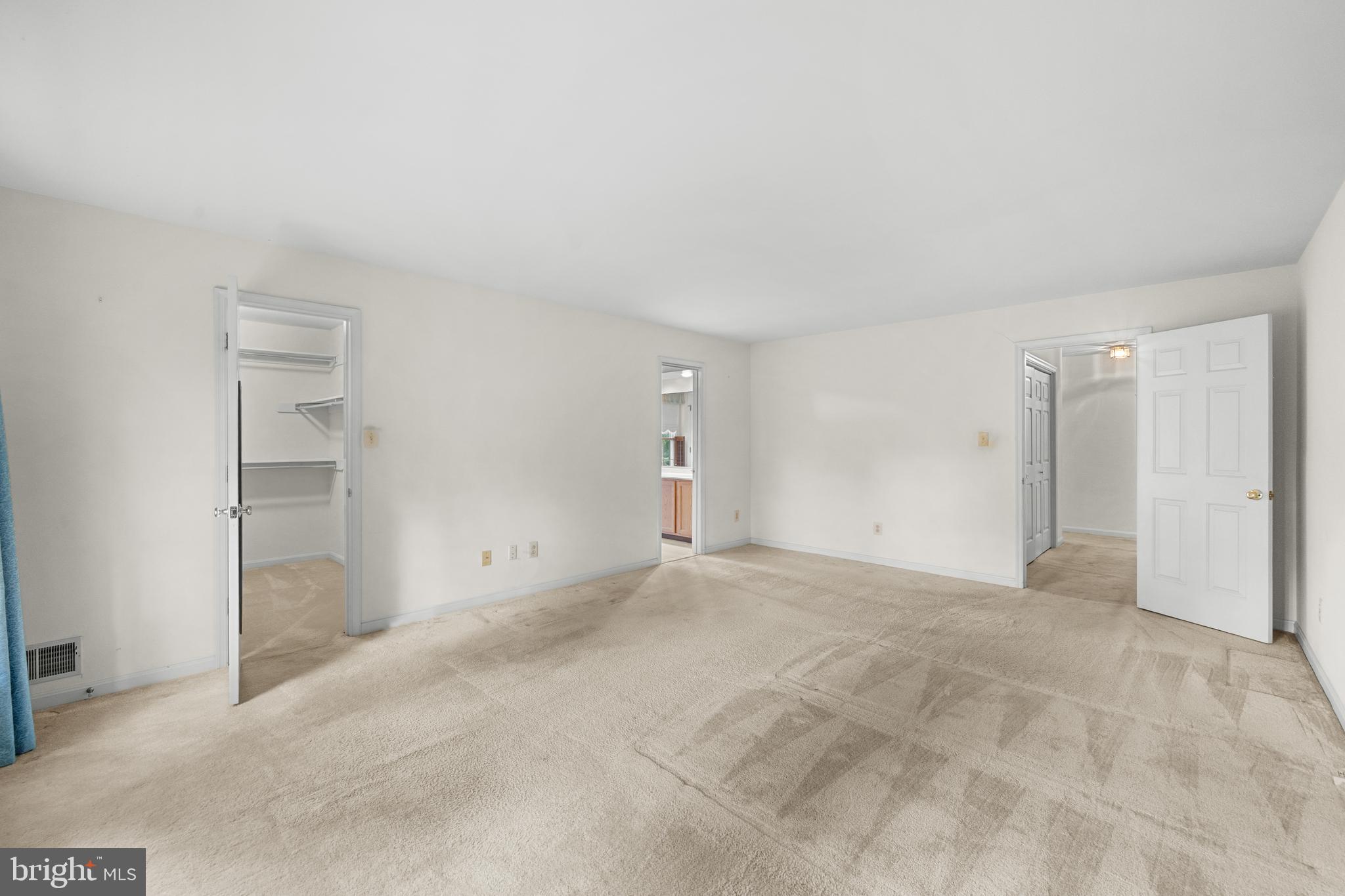 FRANKLIN FARM - Residential