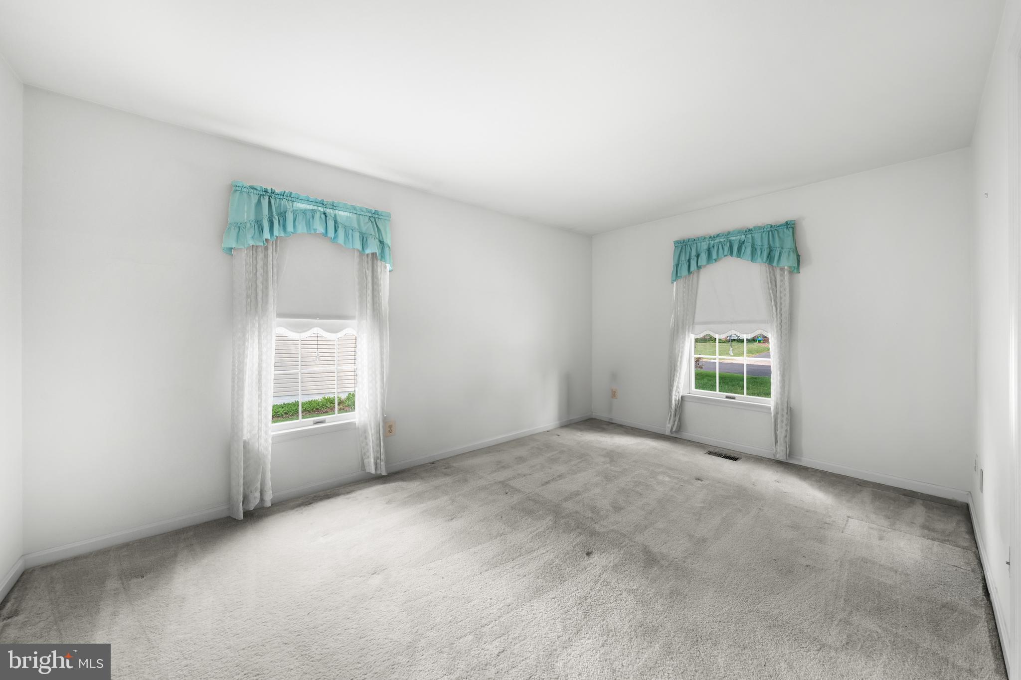 FRANKLIN FARM - Residential