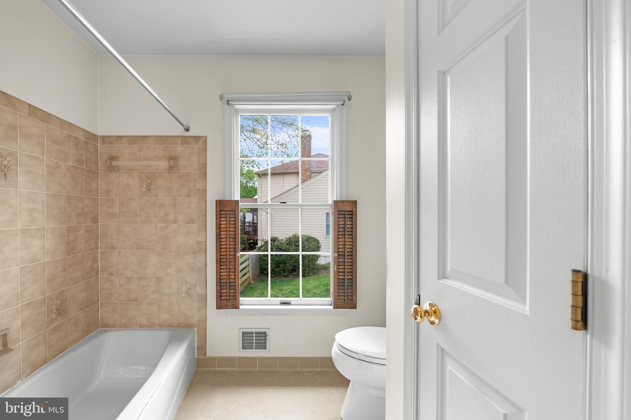 FRANKLIN FARM - Residential