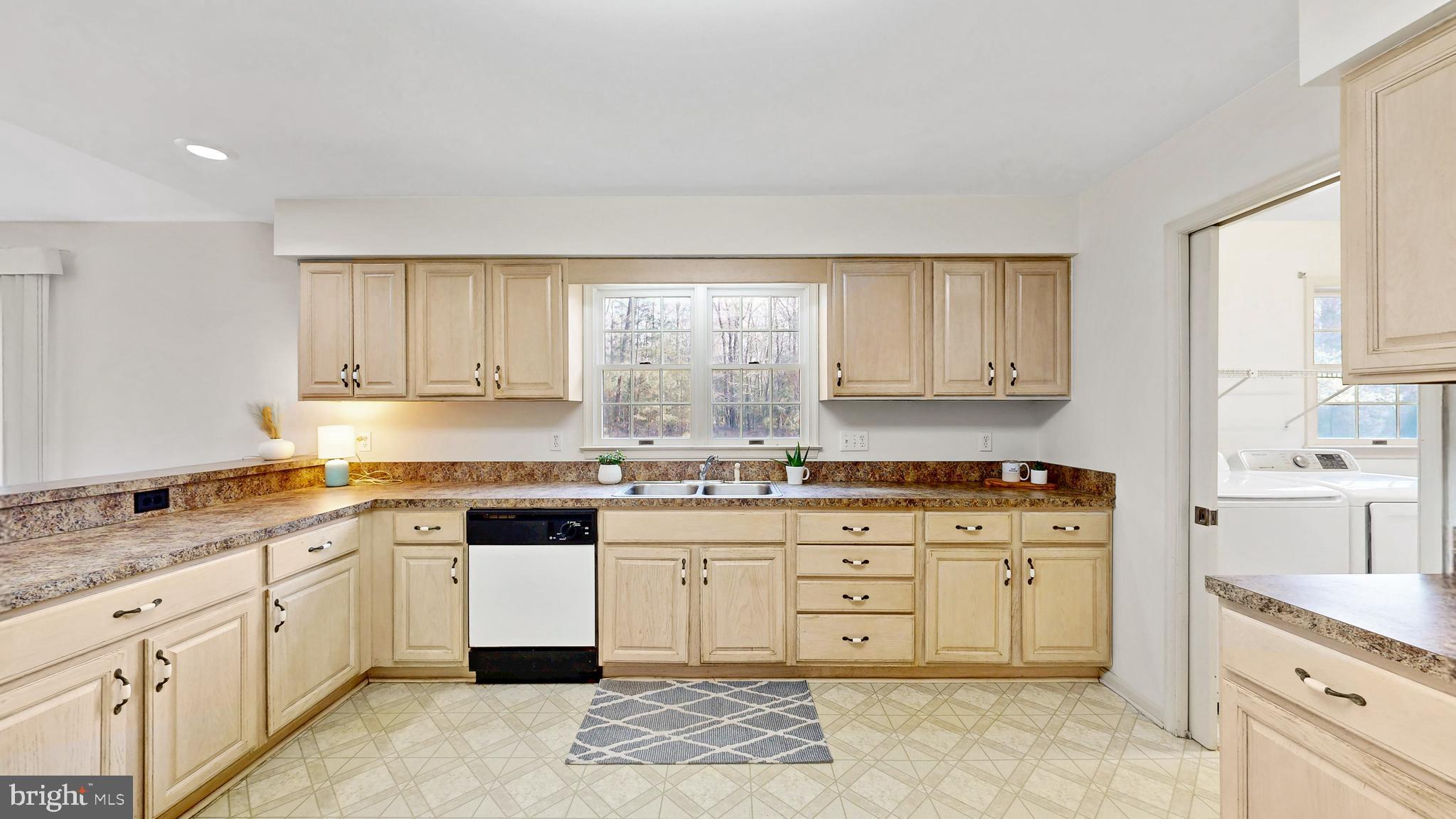 OAK GROVE - Residential