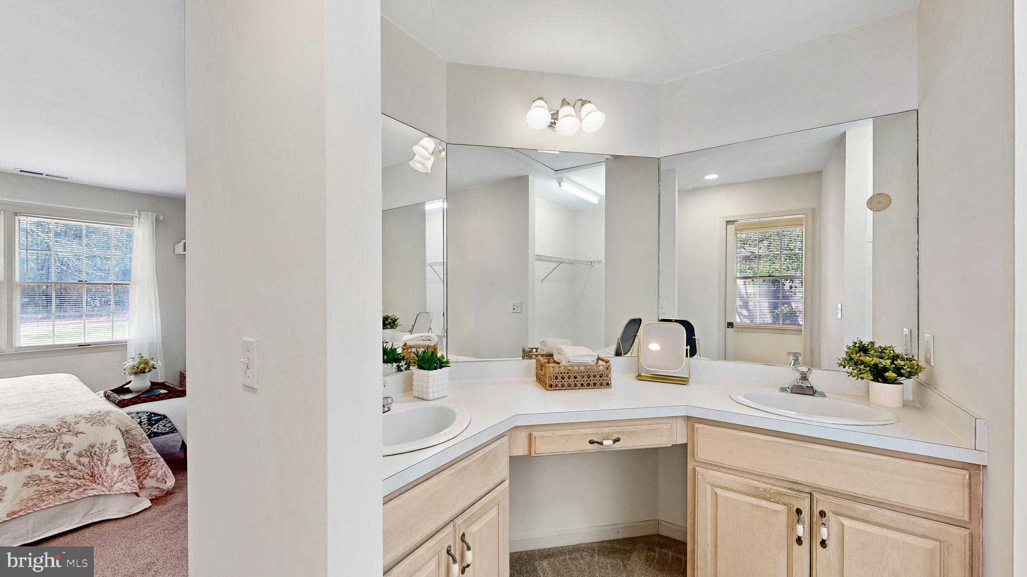 OAK GROVE - Residential