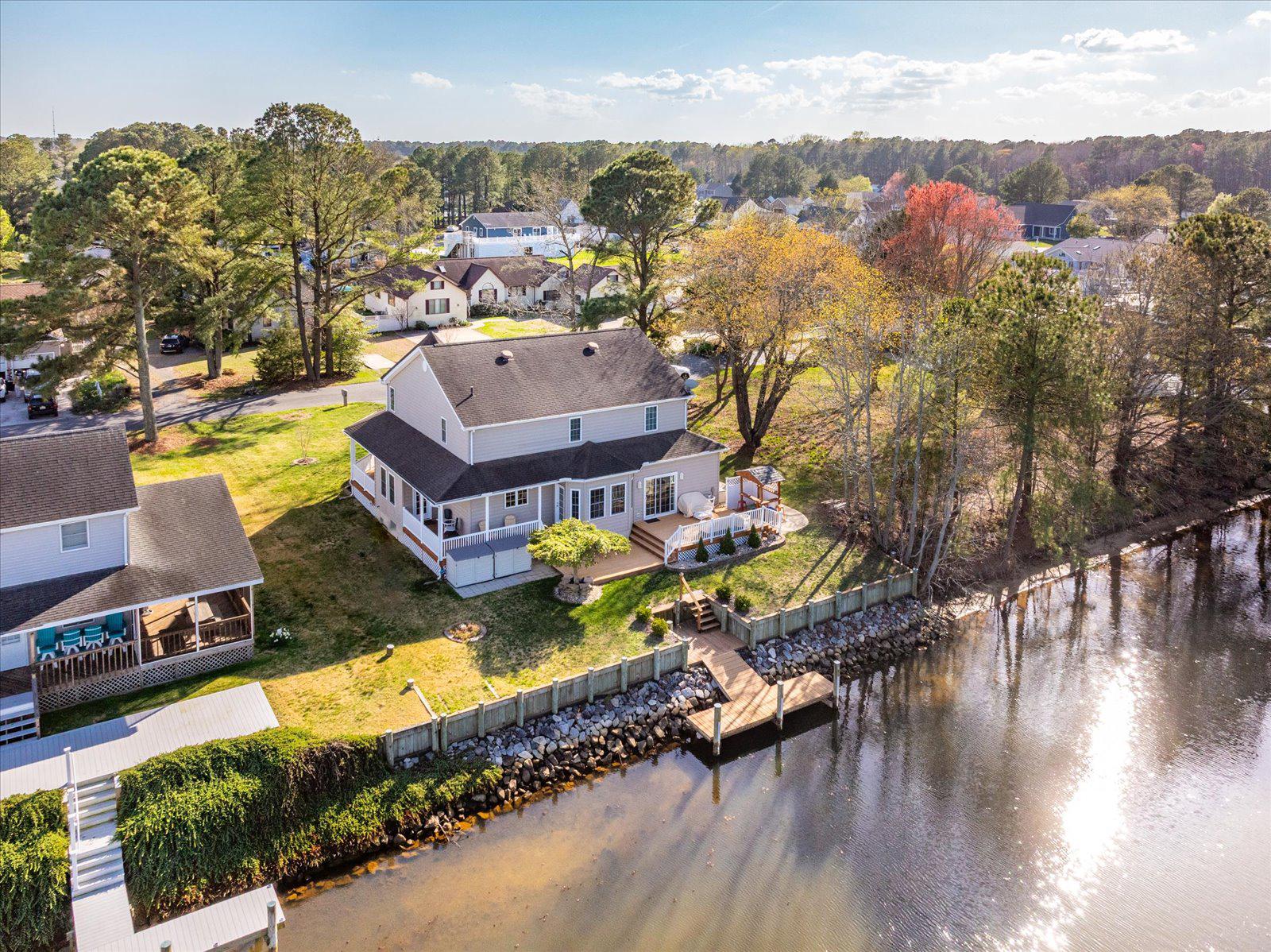 35734 BOATSUNS CIRCLE