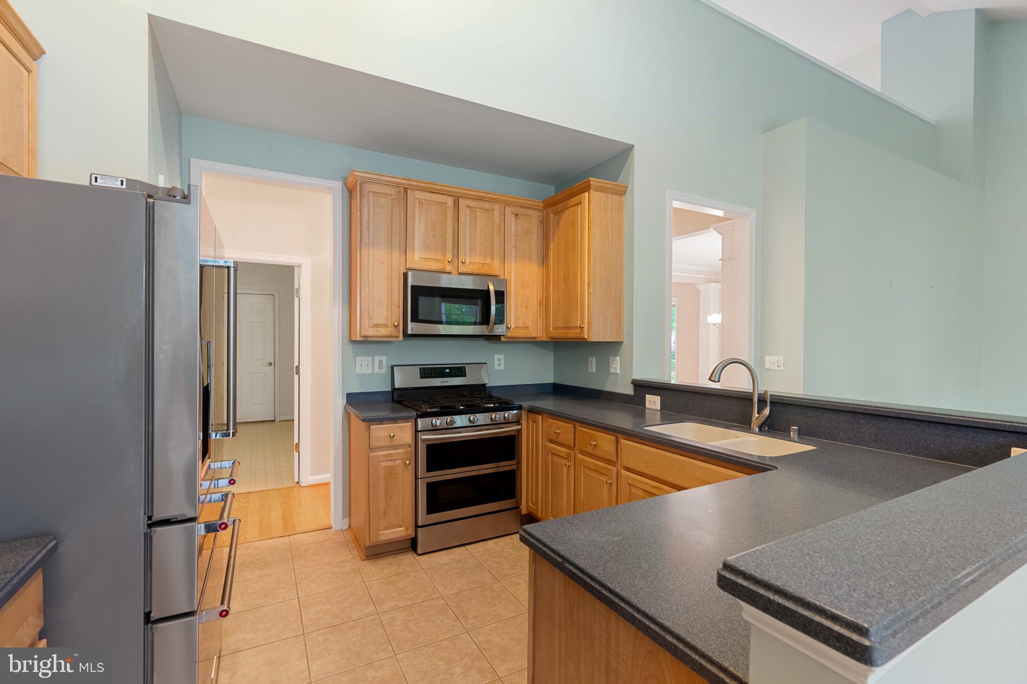 EASTON CLUB EAST - Residential