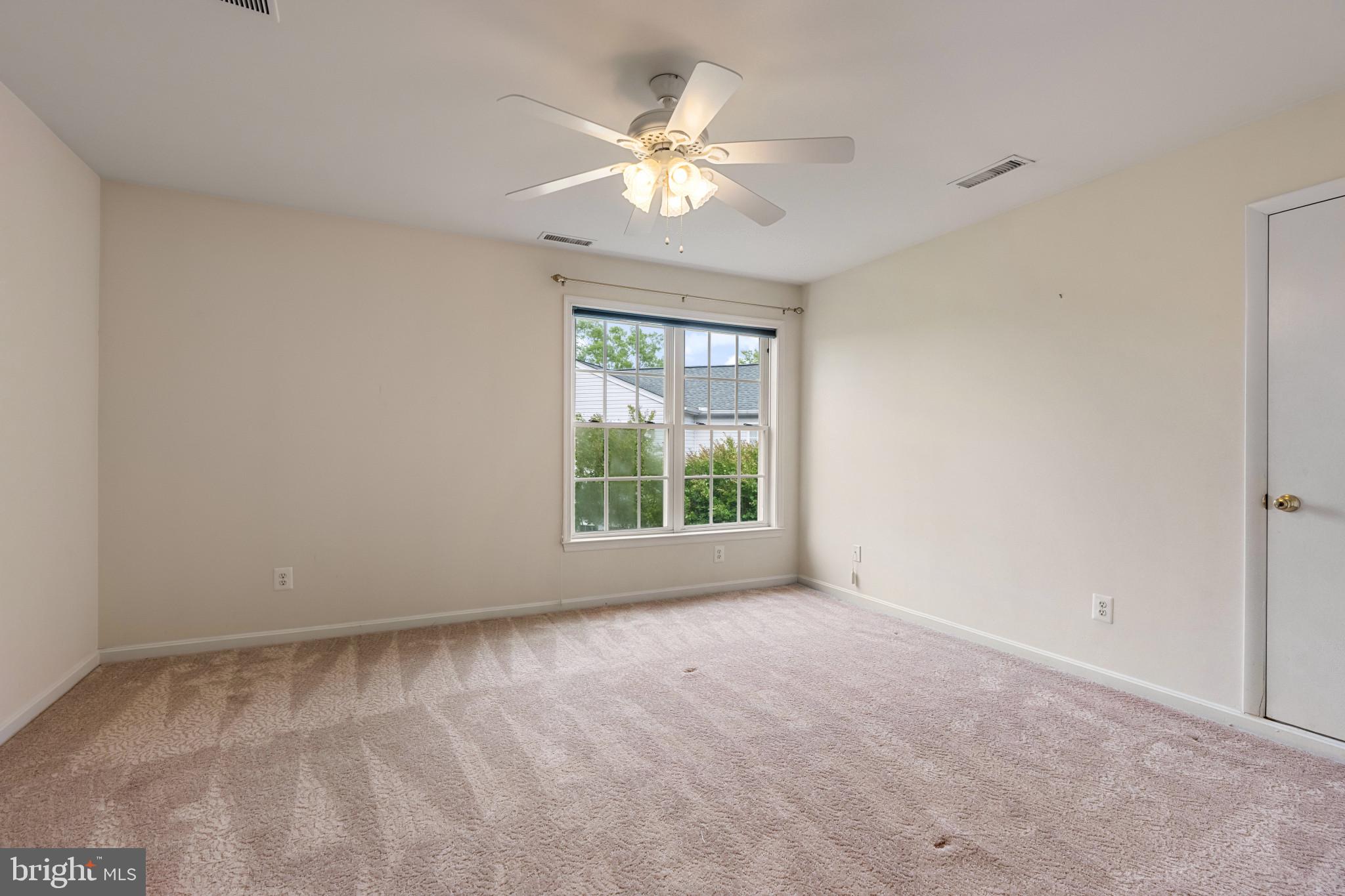 EASTON CLUB EAST - Residential