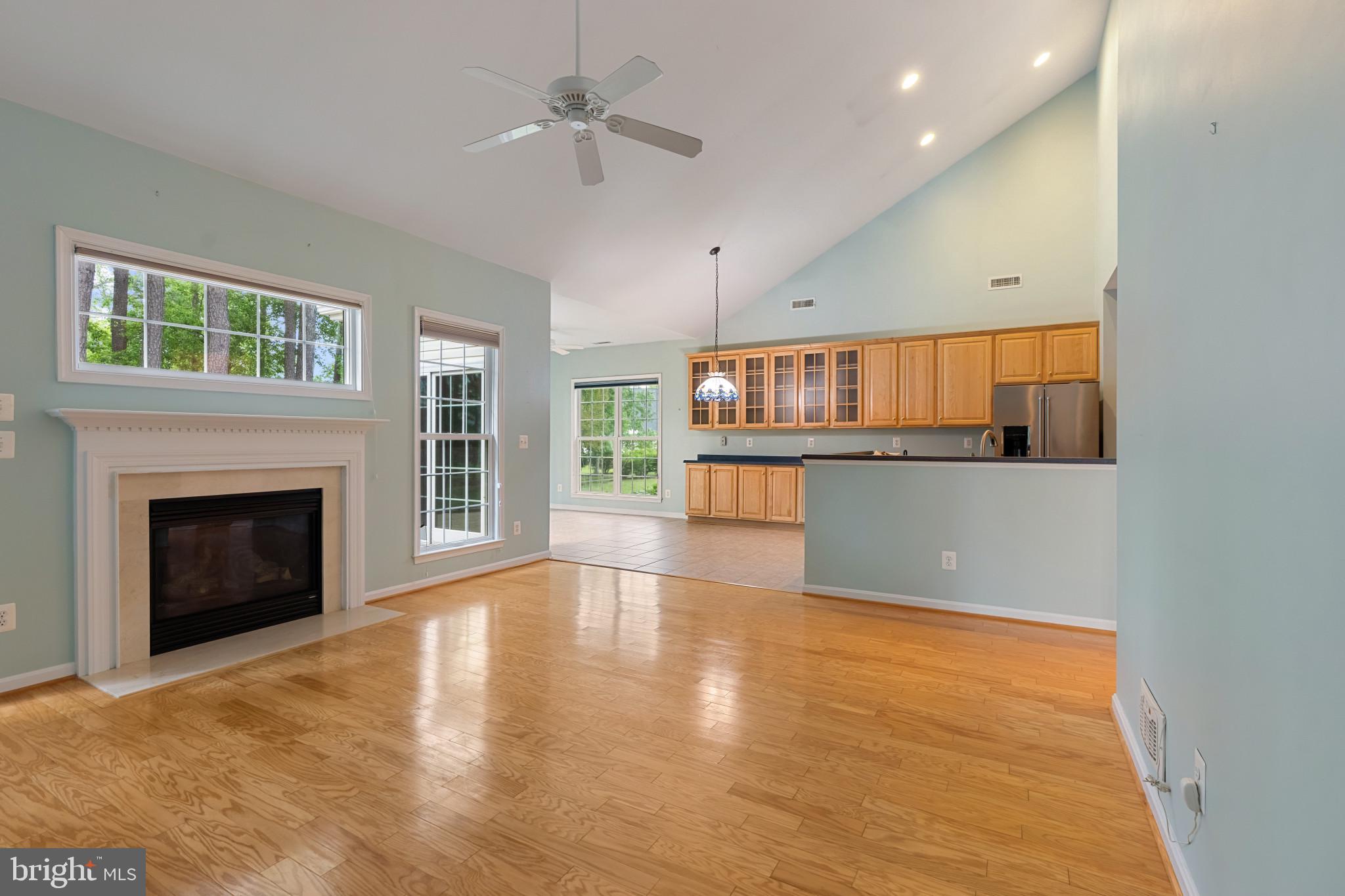 EASTON CLUB EAST - Residential