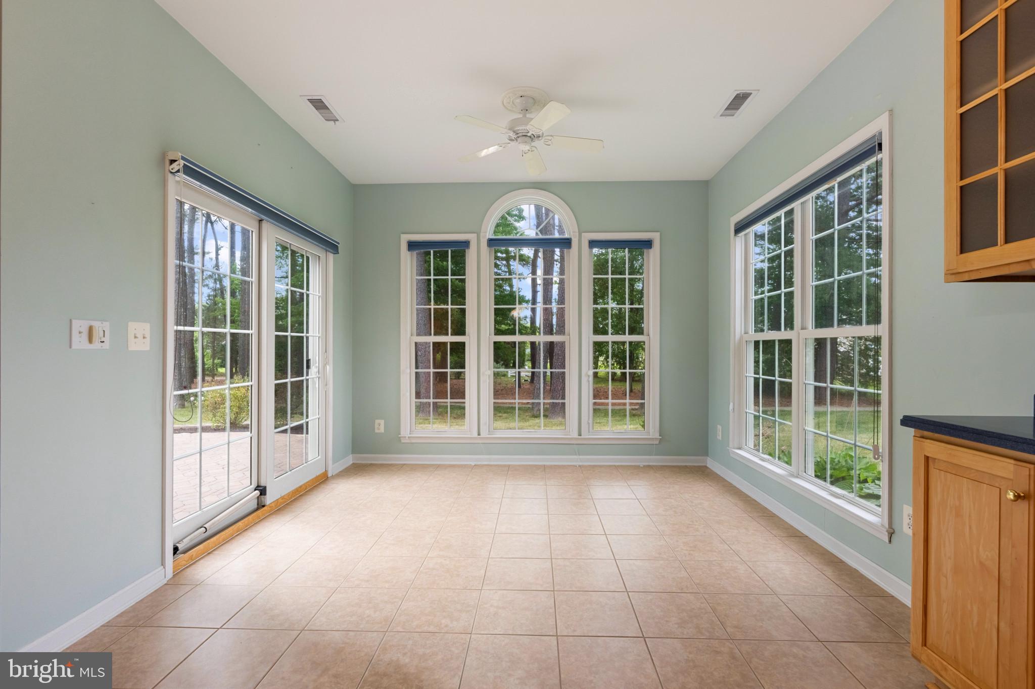 EASTON CLUB EAST - Residential