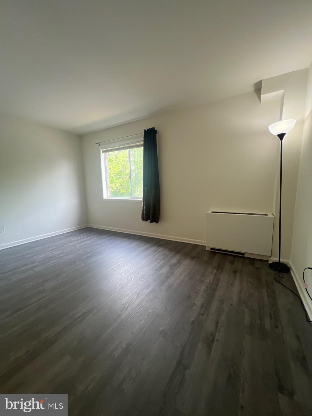 ANNANDALE GARDENS - Residential Lease