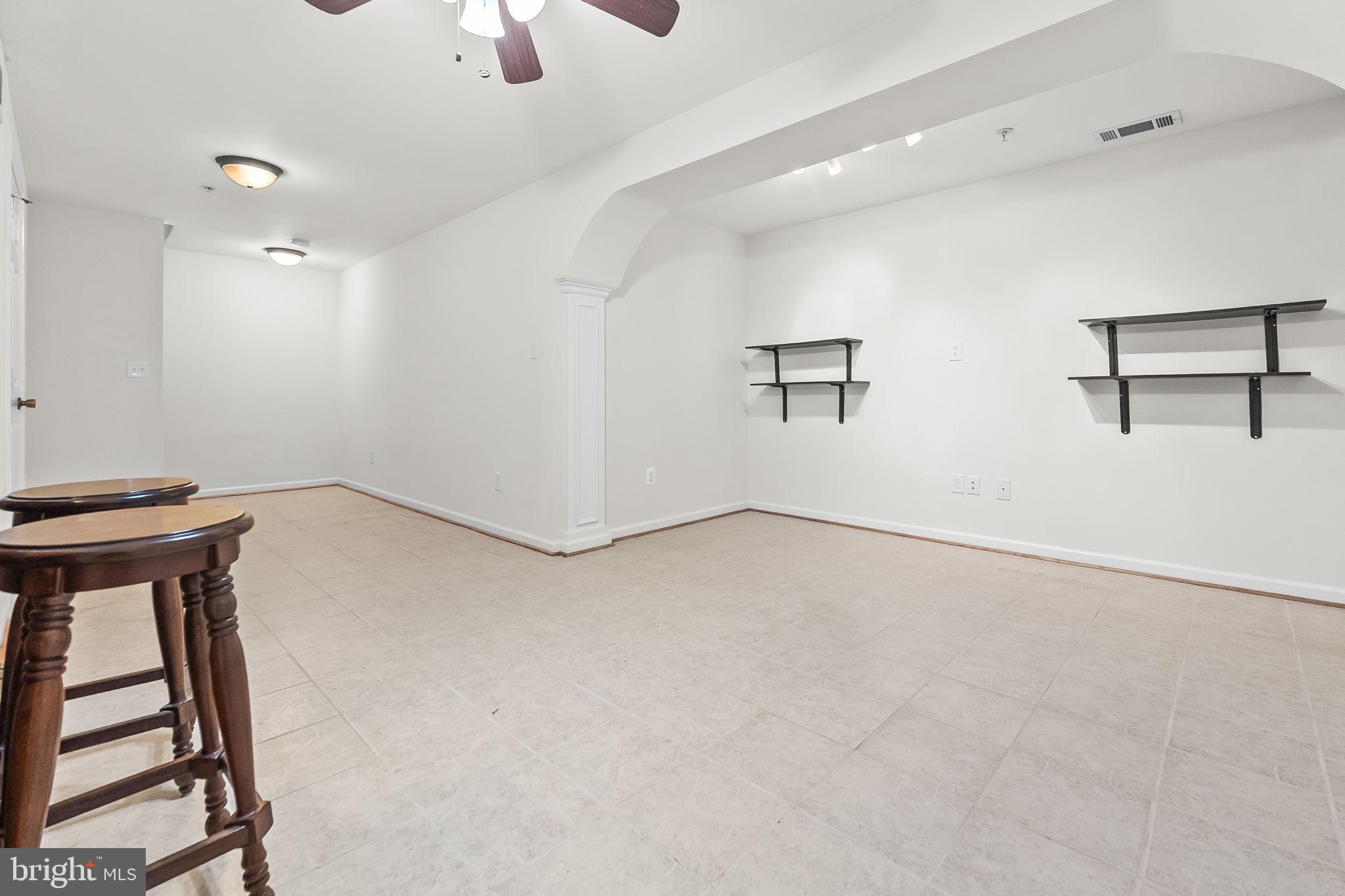 GUNSTON MANOR LANDING - Residential