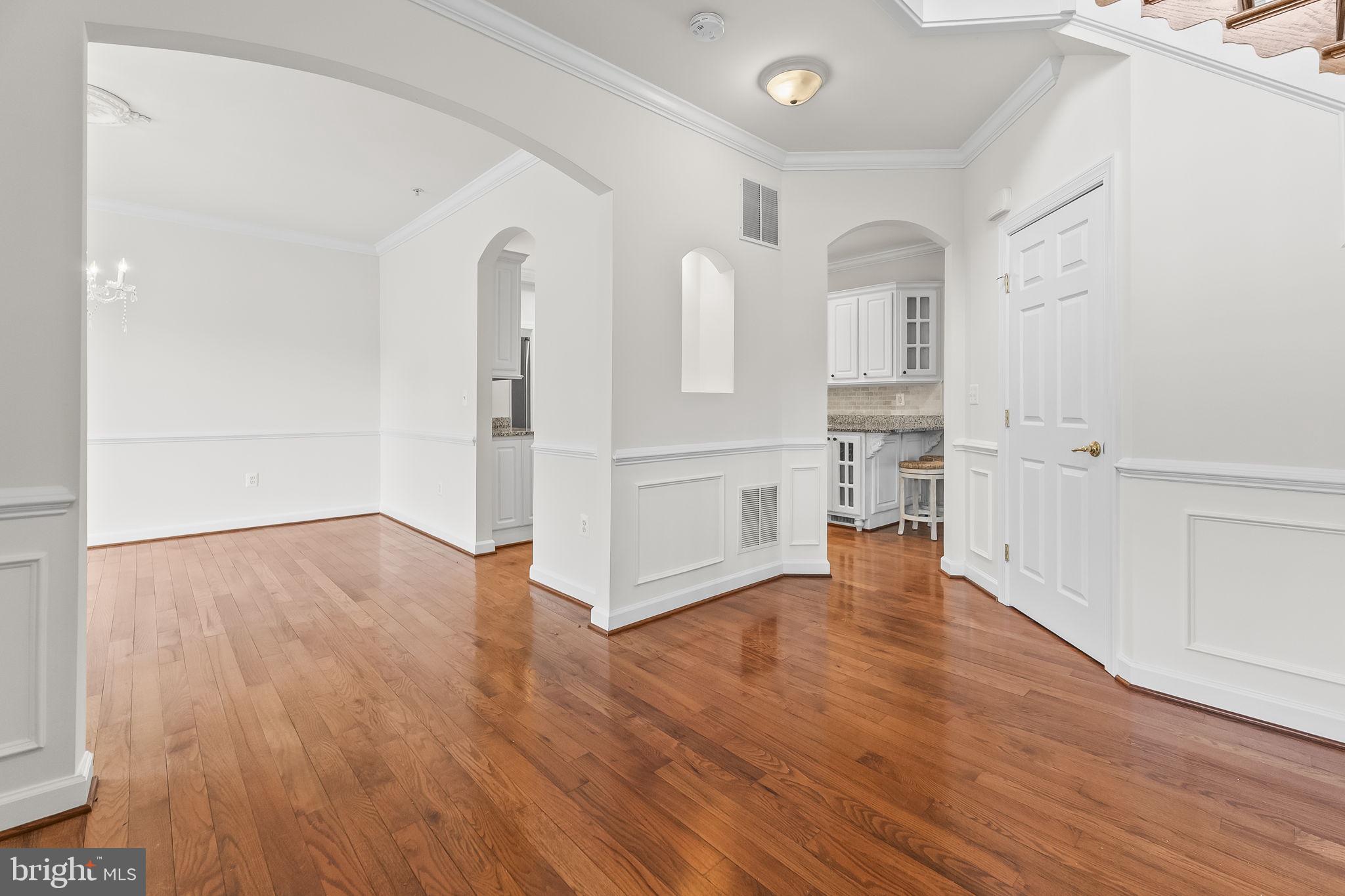 GUNSTON MANOR LANDING - Residential