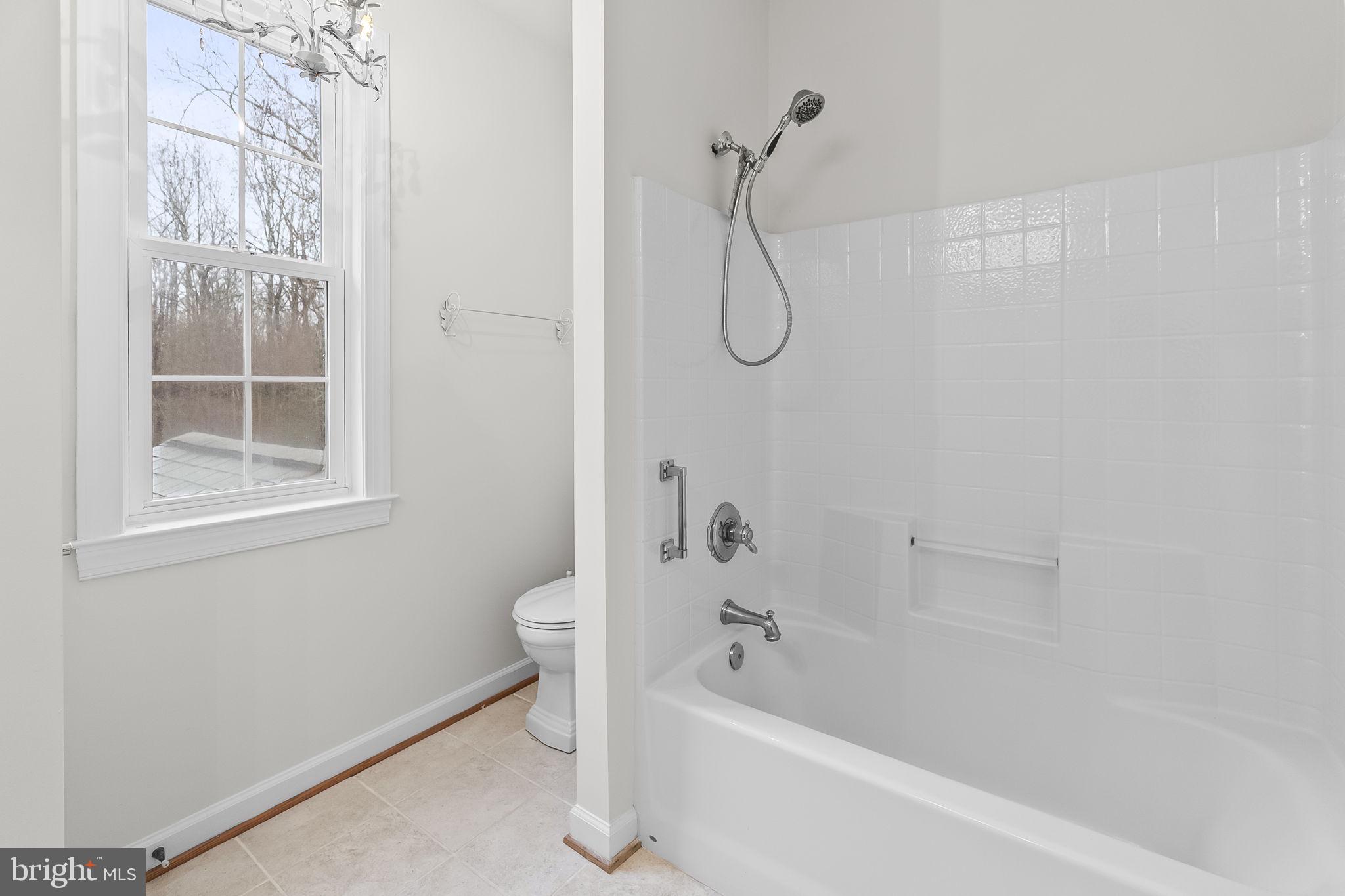 GUNSTON MANOR LANDING - Residential