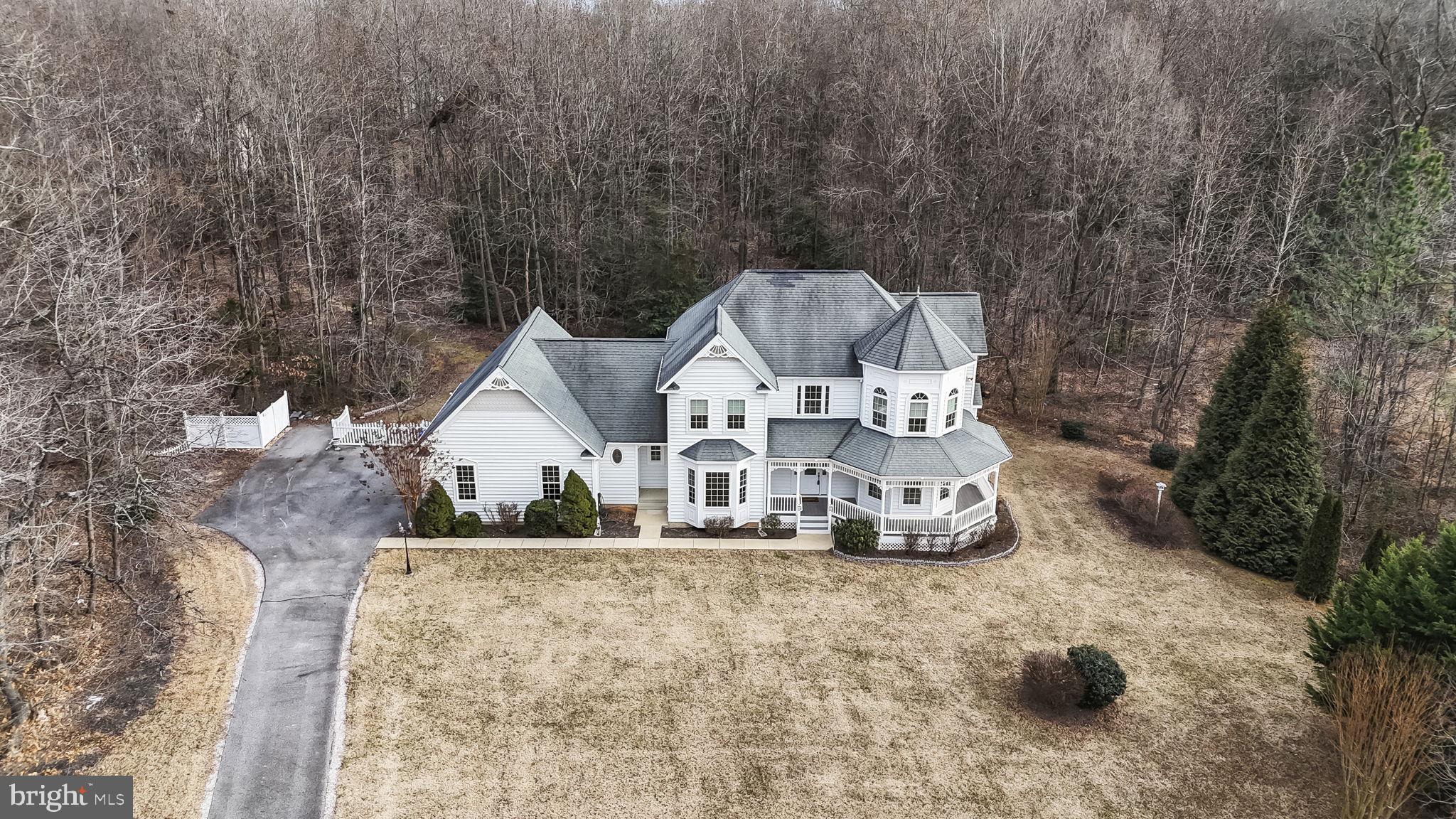 GUNSTON MANOR LANDING - Residential