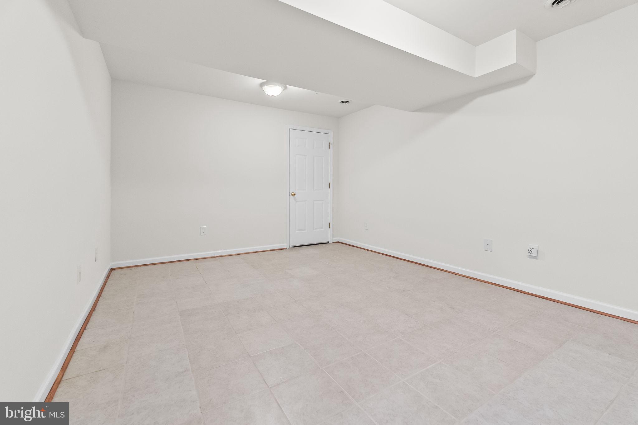 GUNSTON MANOR LANDING - Residential