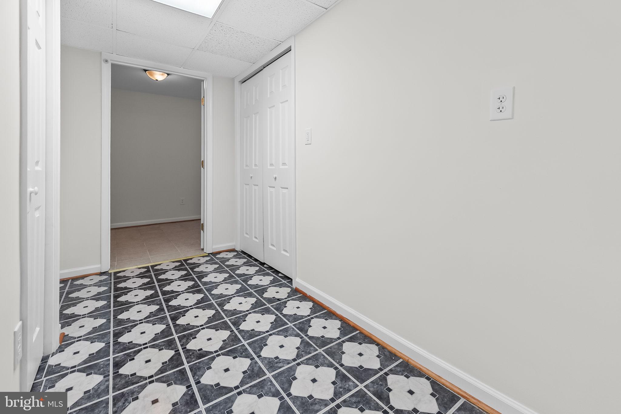 GUNSTON MANOR LANDING - Residential